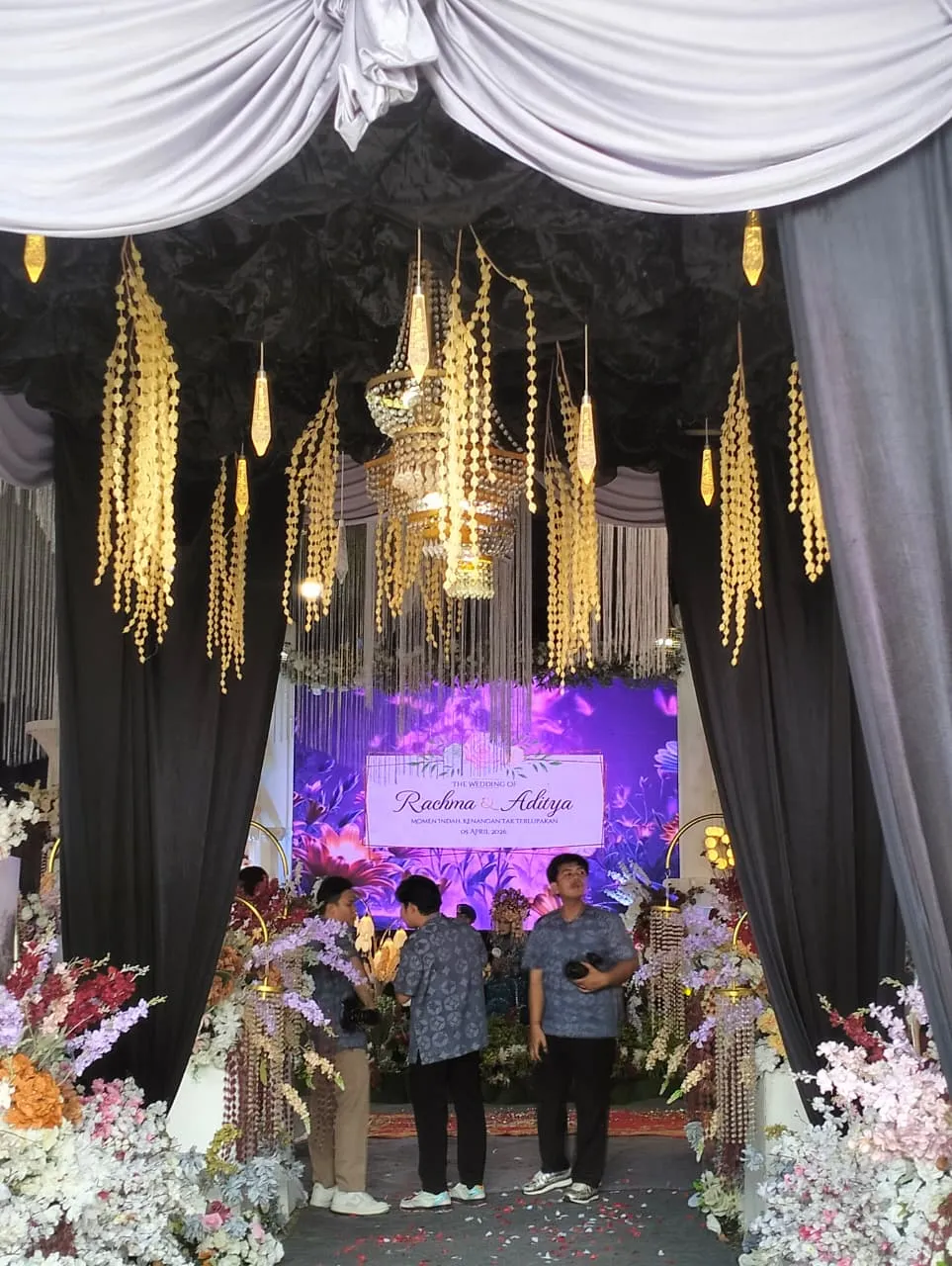 Dokumentasi pemasangan LED Ledpedia 12