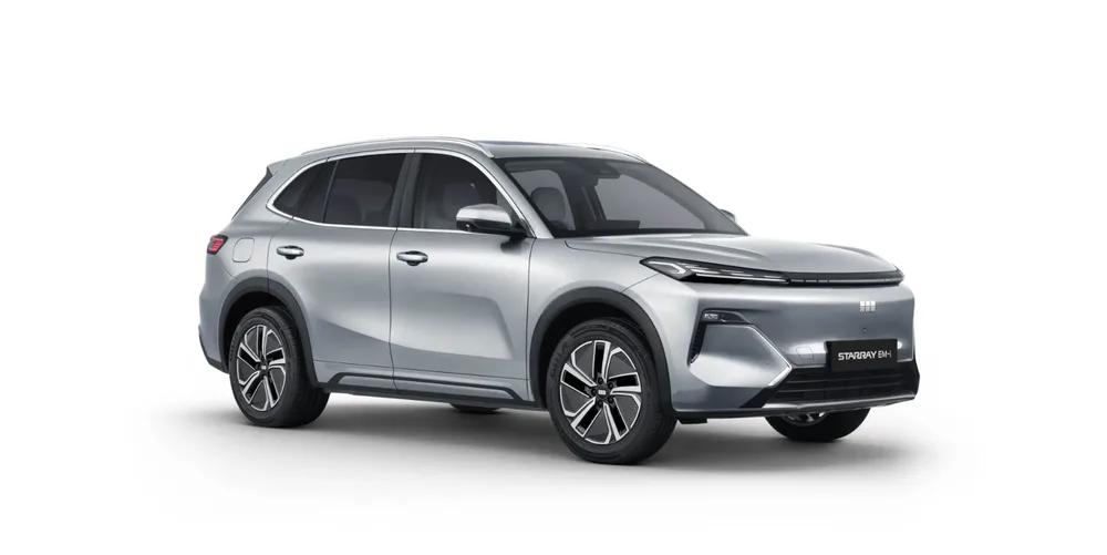 Geely Starray EM-i warna Pearl Silver