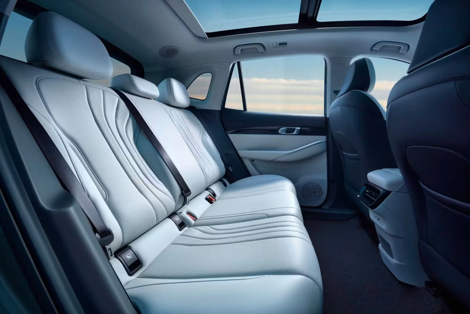 Geely Starray EM-i: Ruang kursi belakang